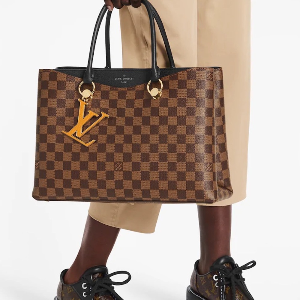 Louis Vuitton Riverside - Barely Used